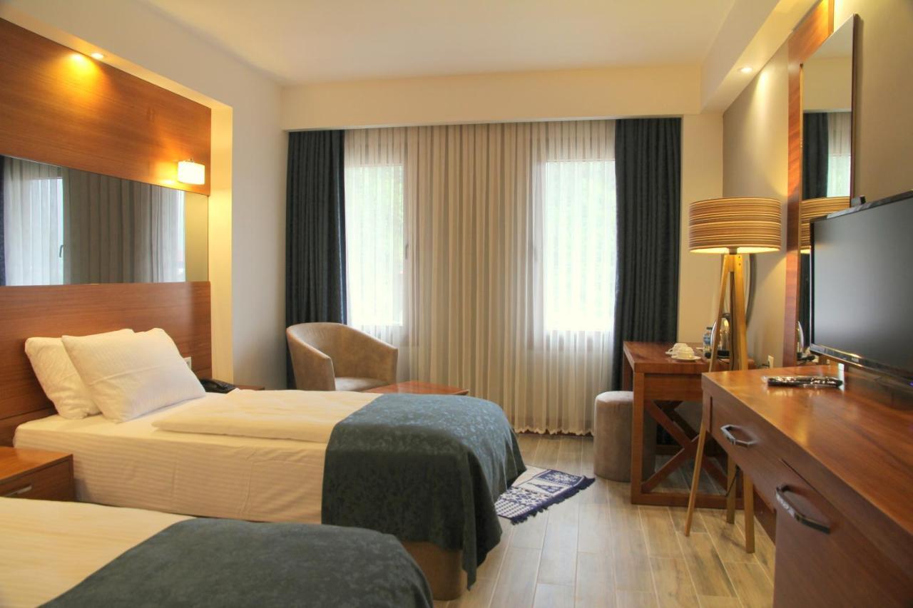 Kilpa Hotel Узунгьол Екстериор снимка