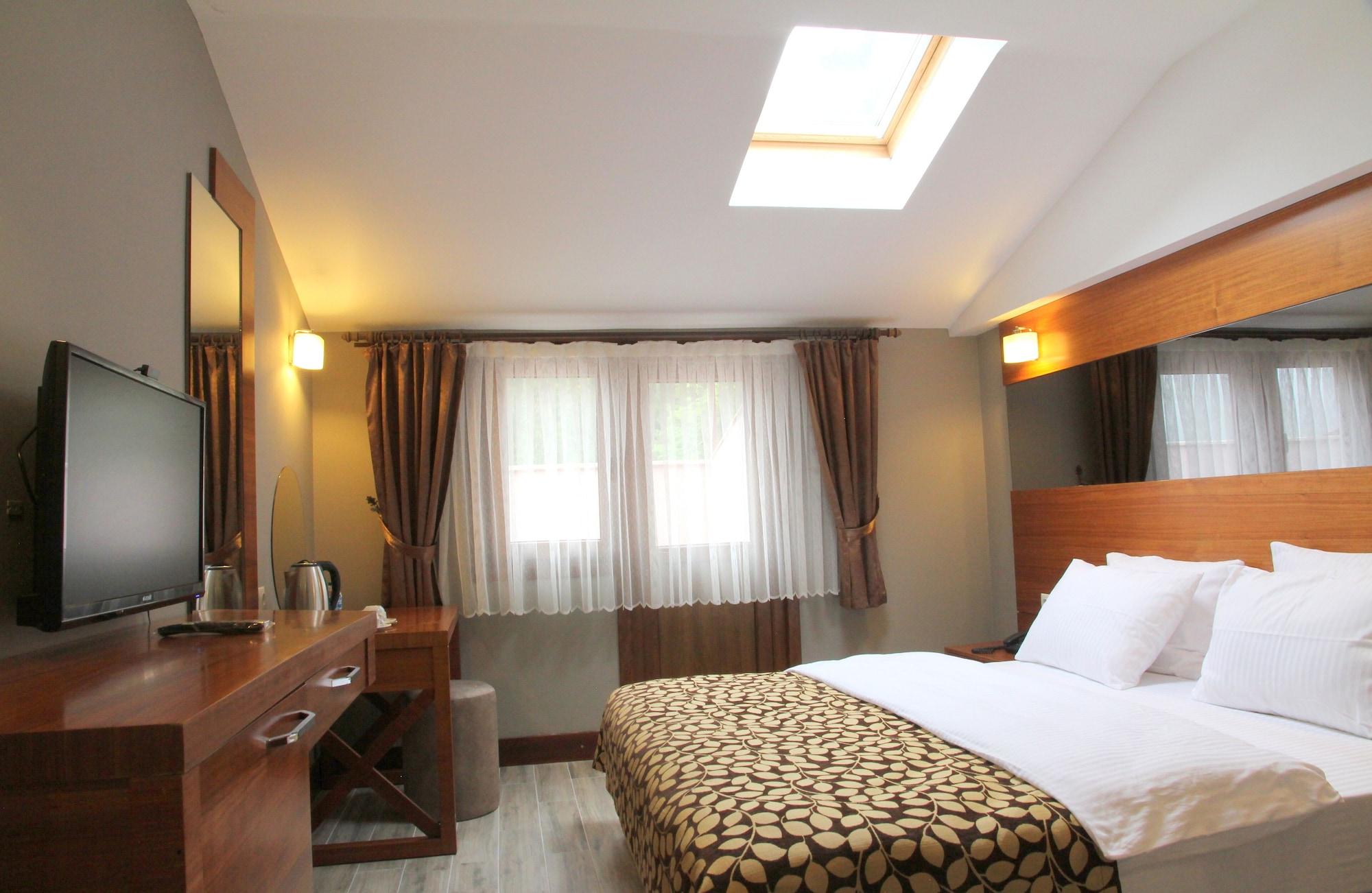 Kilpa Hotel Узунгьол Екстериор снимка