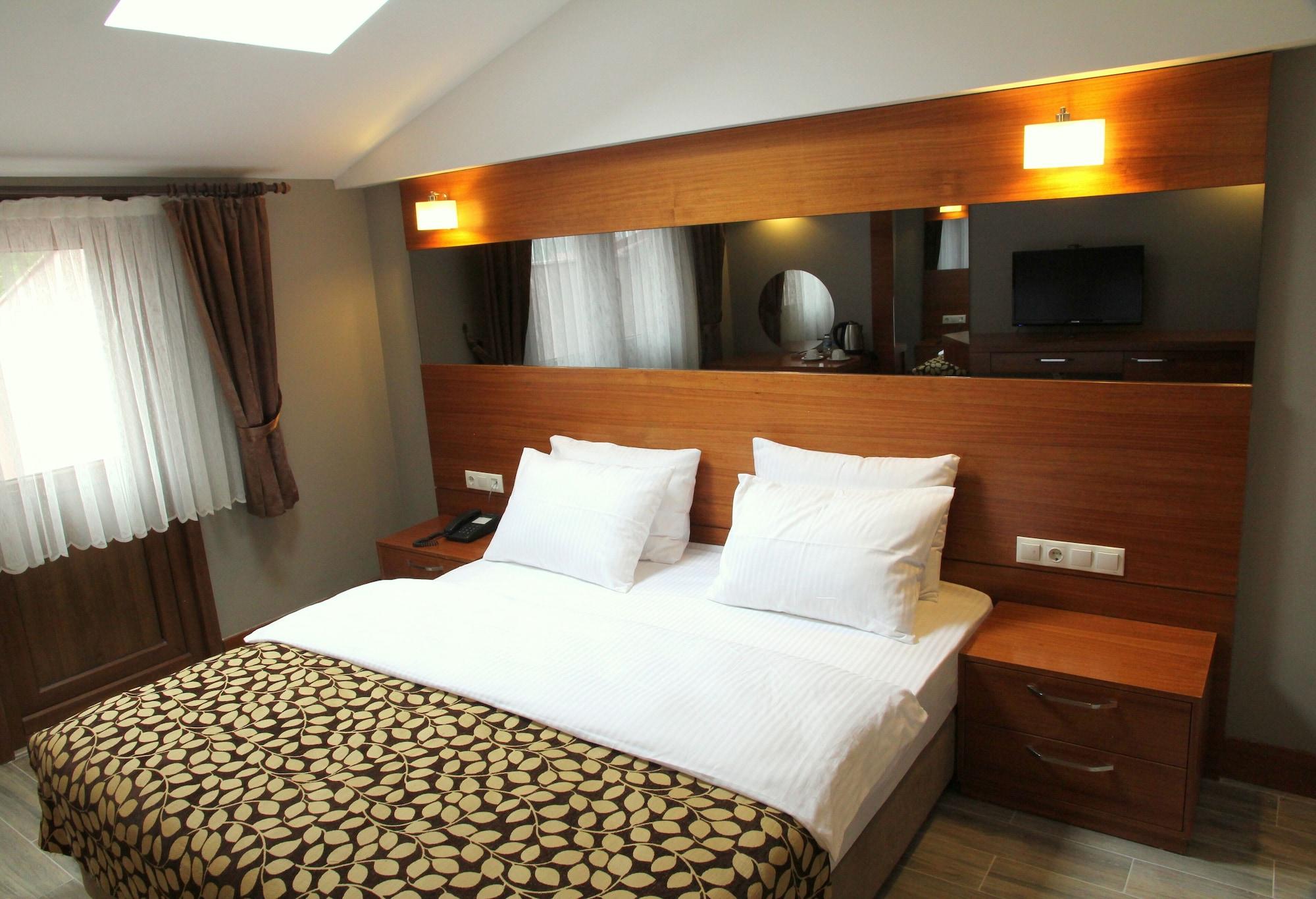 Kilpa Hotel Узунгьол Екстериор снимка