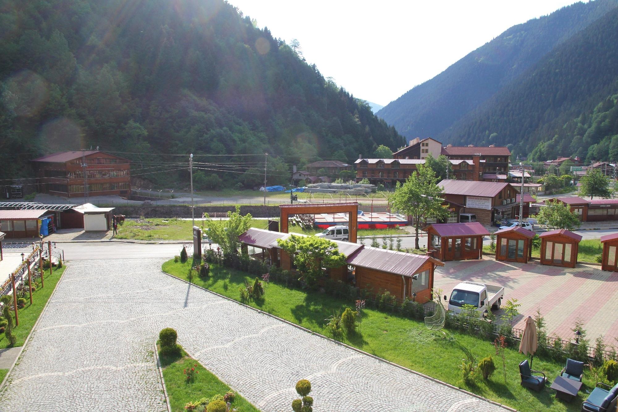 Kilpa Hotel Узунгьол Екстериор снимка