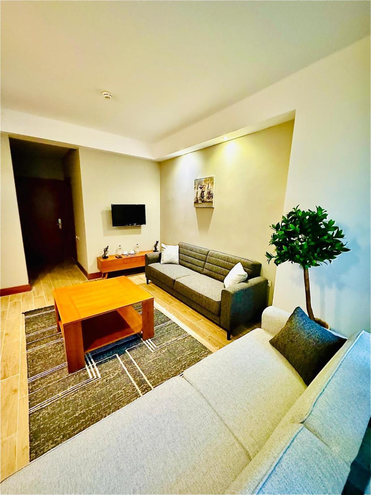 Kilpa Hotel Узунгьол Екстериор снимка