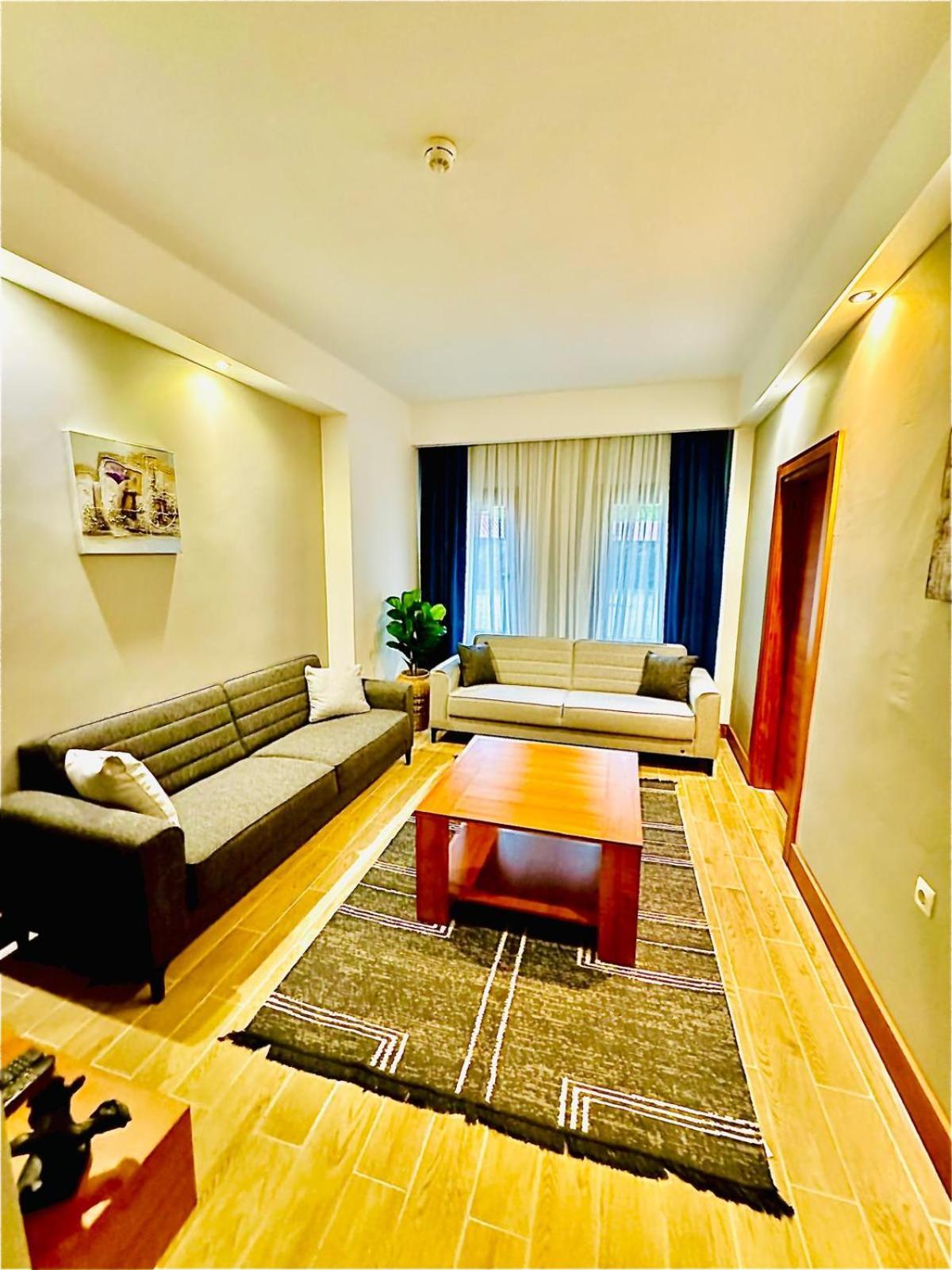Kilpa Hotel Узунгьол Екстериор снимка